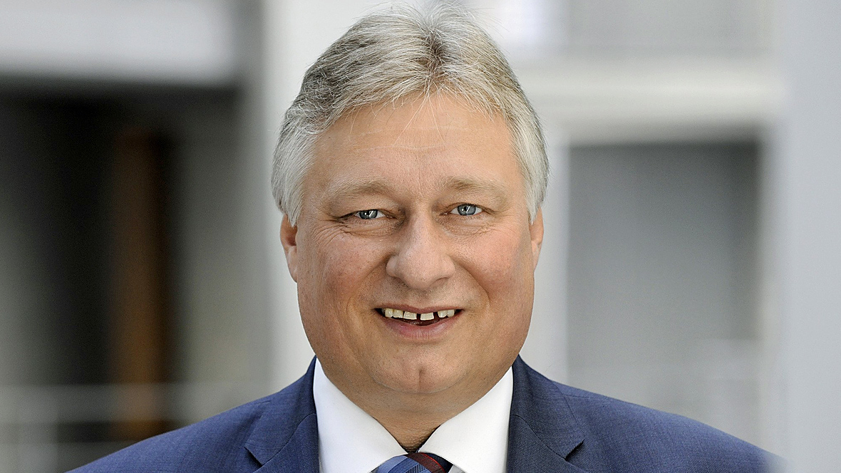 Martin Burkert Martin Burkert