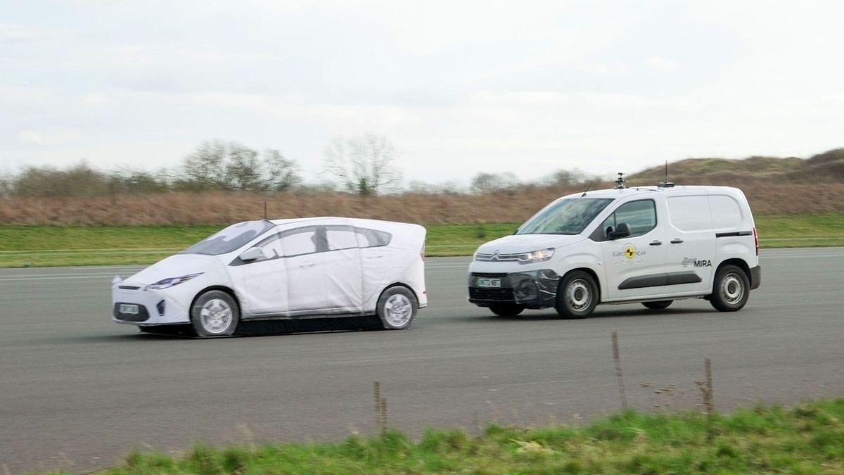 EuroNCAP Test Citroën Berlingo EuroNCAP Test Citroën Berlingo