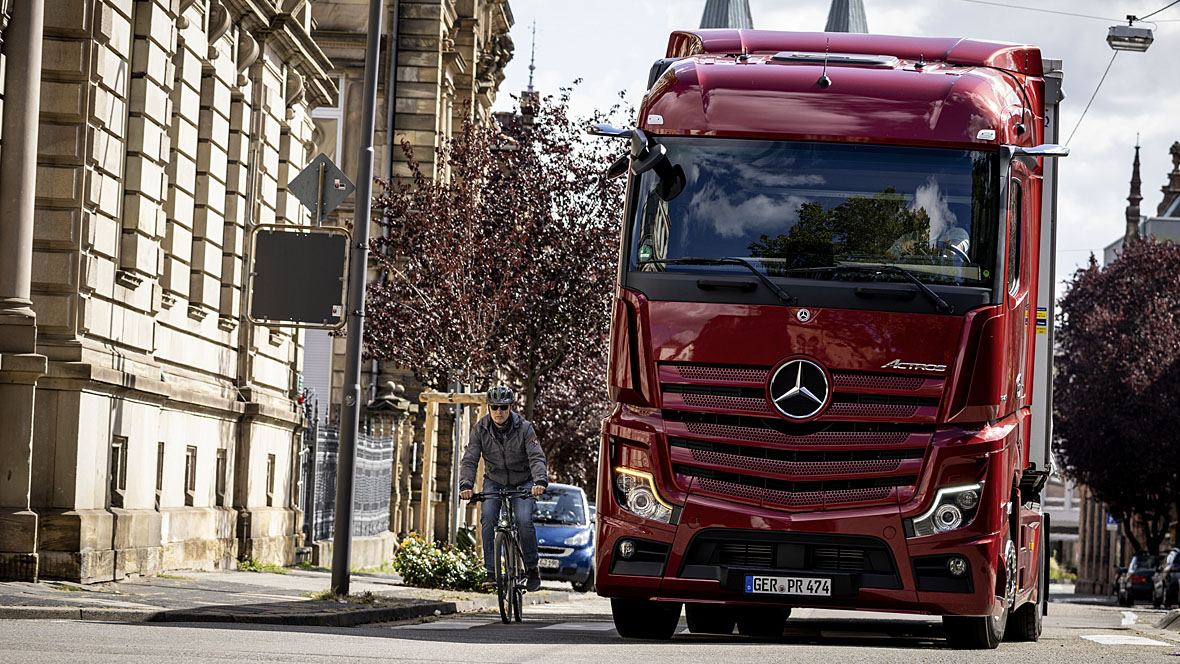 Mercedes-Benz Actros Abbiegeassistent Mercedes-Benz Actros Abbiegeassistent