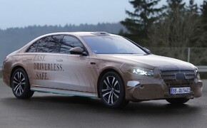 Mercedes will die neue S-Klasse als Basis für Robotaxi-Dienste zur Verfügung stellen.