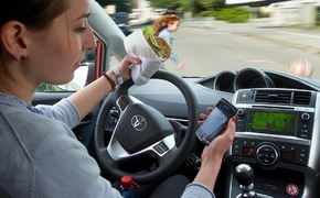 Ablenkung am Steuer Ablenkung am Steuer