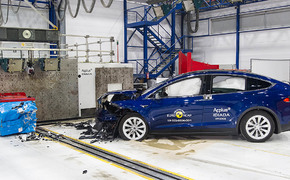 EuroNCAP Tesla Model X EuroNCAP Tesla Model X