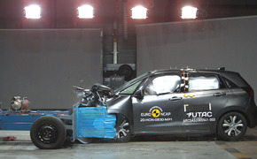 EuroNCAP Crashtest Honda Jazz EuroNCAP Crashtest Honda Jazz