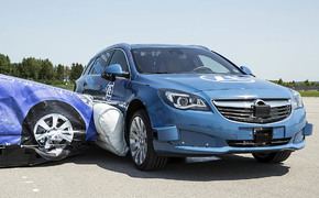 ZF Außenairbag