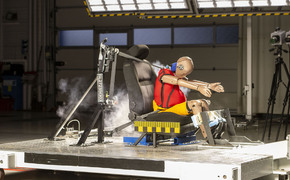 Crashtest Gurtadapter für Schwangere Crashtest Gurtadapter für Schwangere