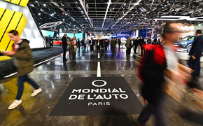 14/10/2024 ; Ouverture du Mondial de l' Auto 2024 au parc des expositions de la porte de Versailles, à Paris. Salon de l'automobile (Photo Franck Dubray) Paris, France, oct 2024. Paris Motor Show 2024