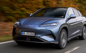 BYD Sealion 7 in Fahrt