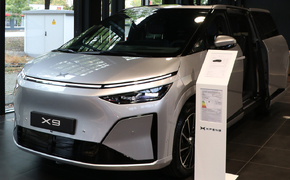 Hofmann eröffnet Xpeng-Showroom in Ingolstadt