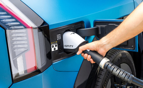 Ladevorgang bei einem Elektroauto