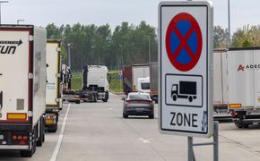 LKW Rastplatz Raststätte Parkplatz