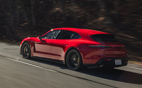 Porsche Taycan GTS